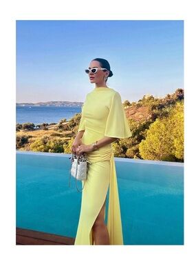 Elegant Yellow Maxi Dress with Cape Sleeve